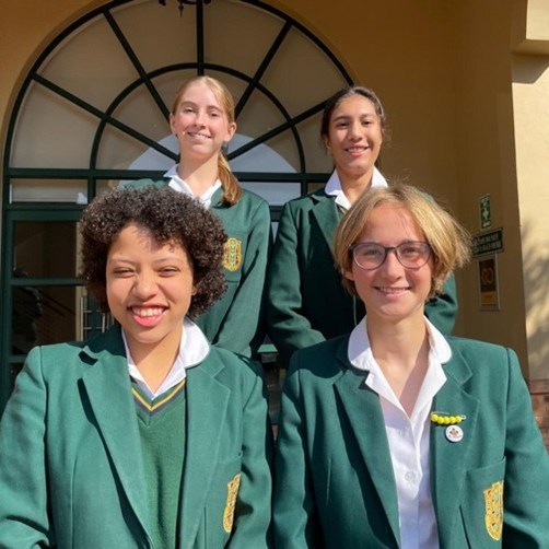 Kingsmead Junior debating Team Kingsmead Junior debating Team